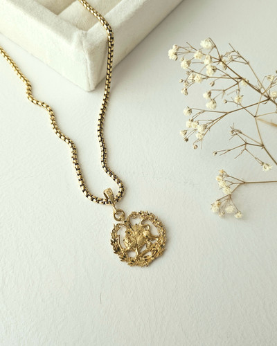 گردنبند طرح شیر طلایی (مشابه نمونه طلا)