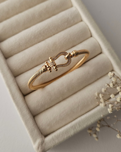 دستبند النگویی فرد طلایی نگیندار ysx